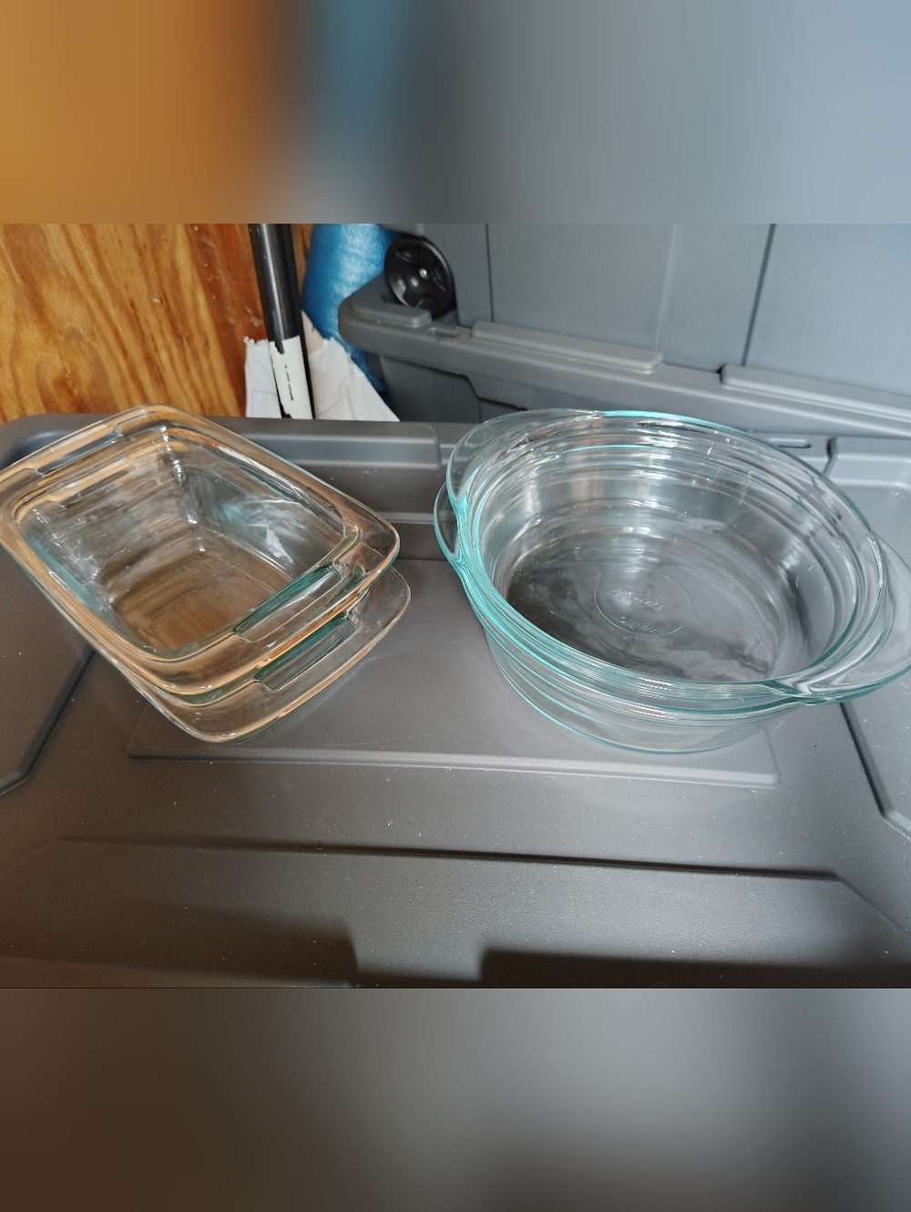 Pyrex Glass Bakeware Set - 2 Round Deep Dish Pie and 2 Bread Pans